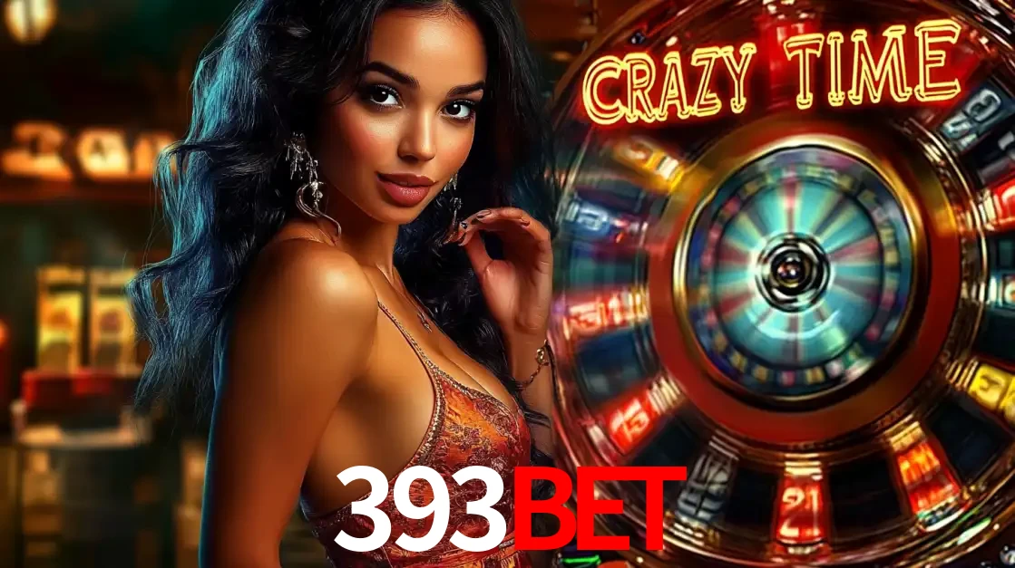 Mulher elegante ao lado da vibrante roda da fortuna do jogo de cassino ao vivo Crazy Time, um dos game shows mais populares e cheios de prêmios do 393bet.